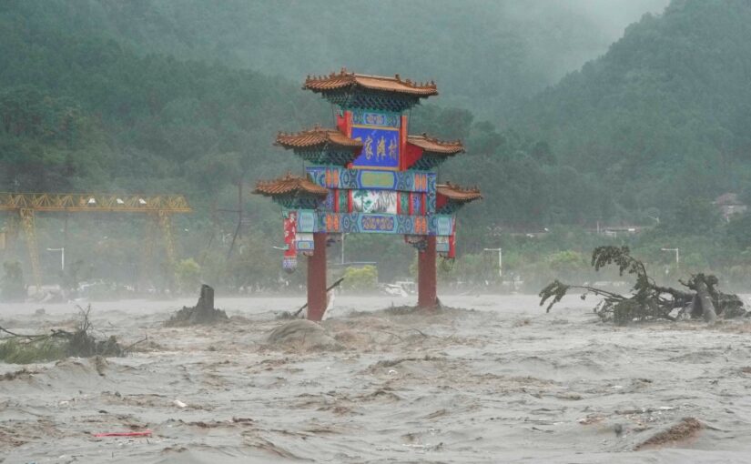 11 dead and 27 missing in China rain