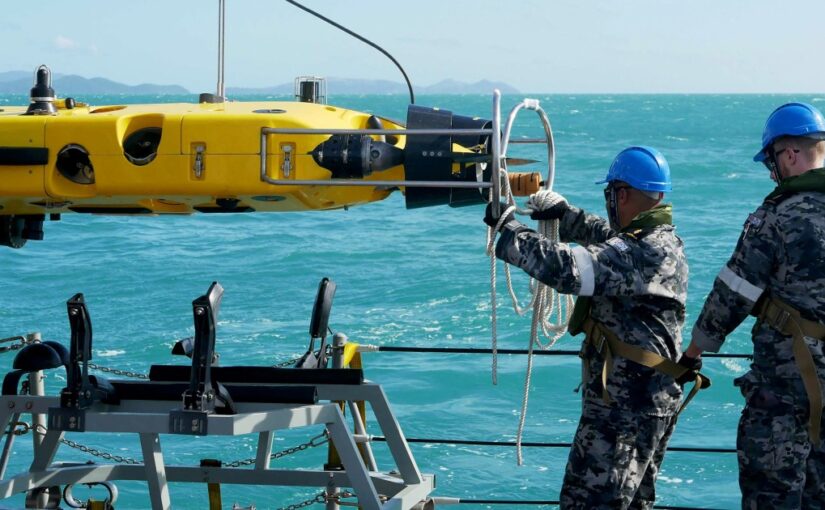Human remains found in search for Australian army helicopter that crashed at sea