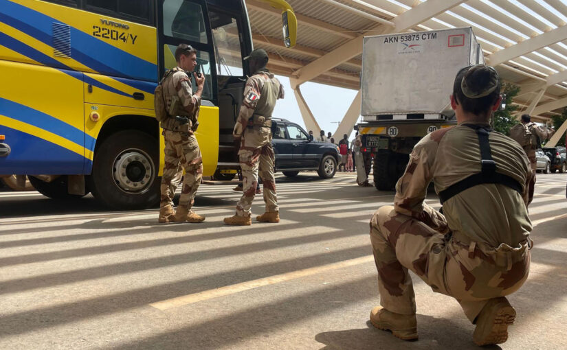 Foreign nationals evacuate Niger, as regional tensions rise