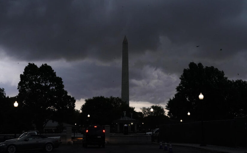 Severe weather sweeps east, sending federal workers in D.C. home early and canceling flights
