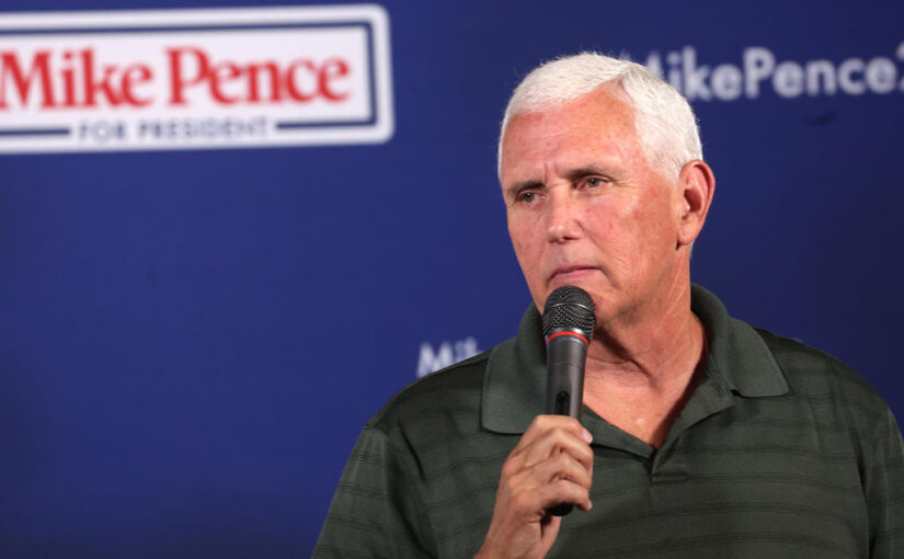 Mike Pence seeks to assure donors he will qualify for RNC debates